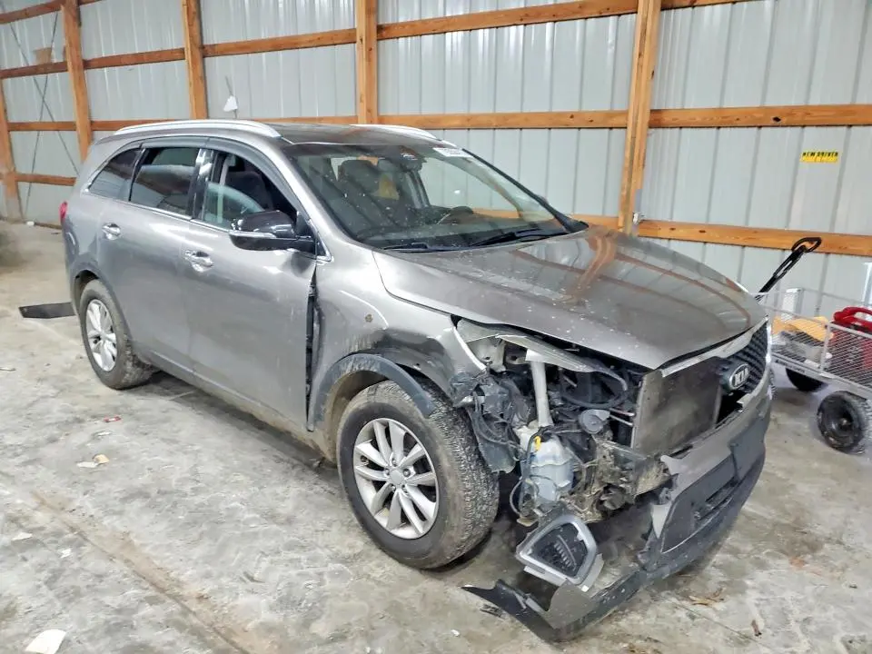 2016 KIA SORENTO LX  