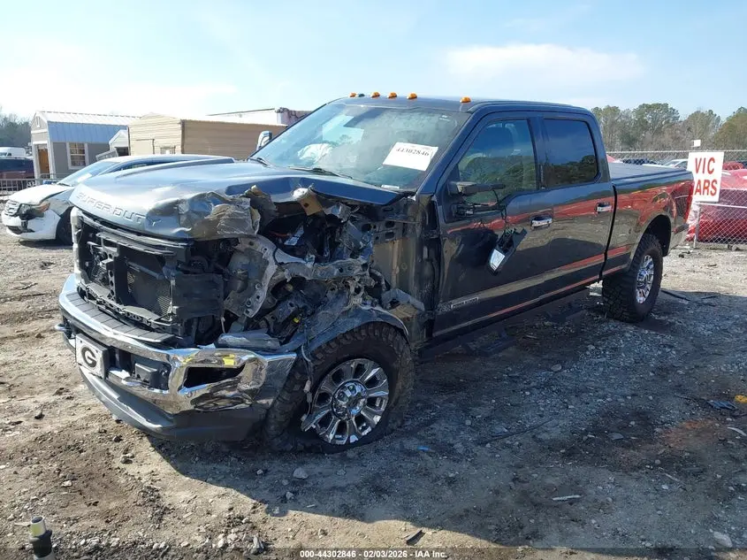 2017 FORD F-250 LARIAT
