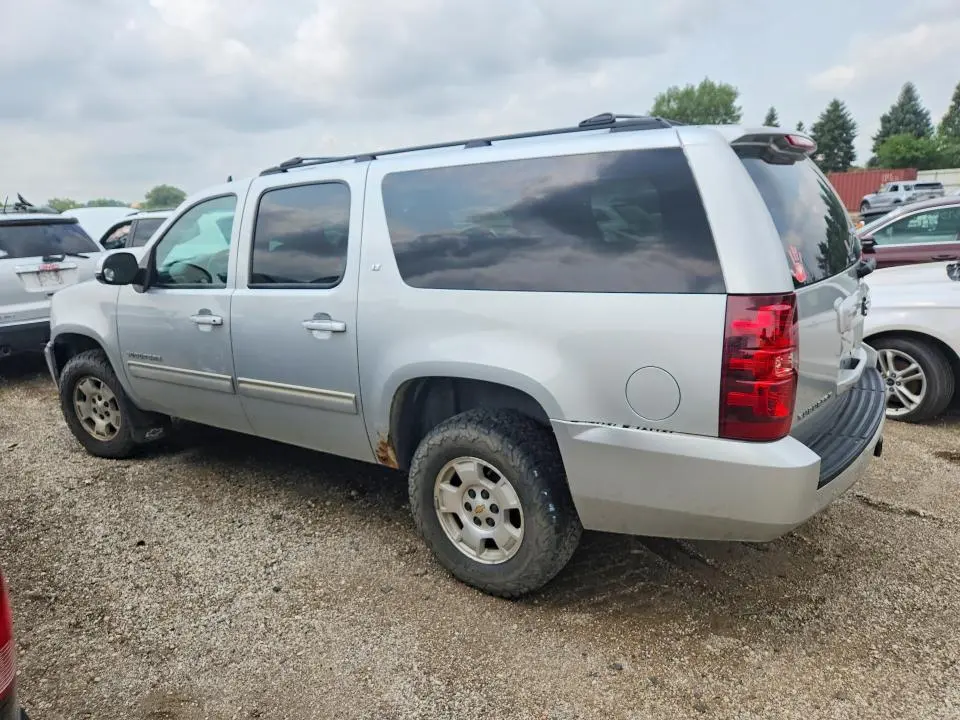 2014 CHEVROLET SUBURBAN K1500 LT  