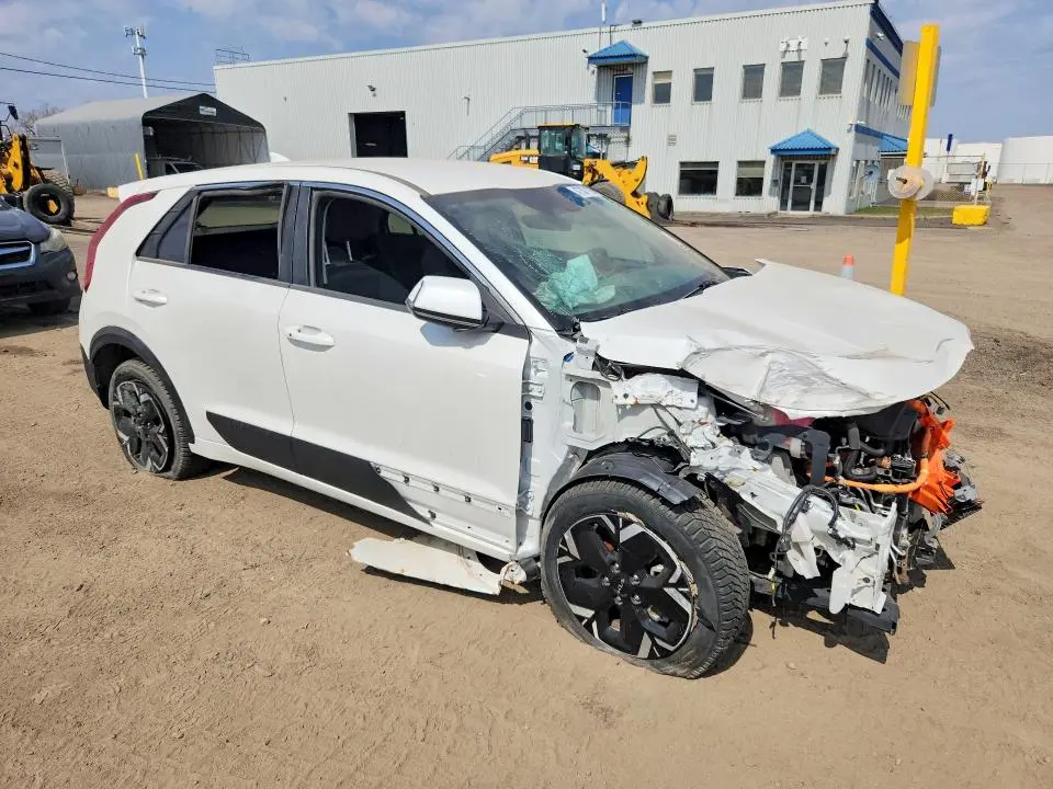 2024 KIA NIRO PREMIUM  