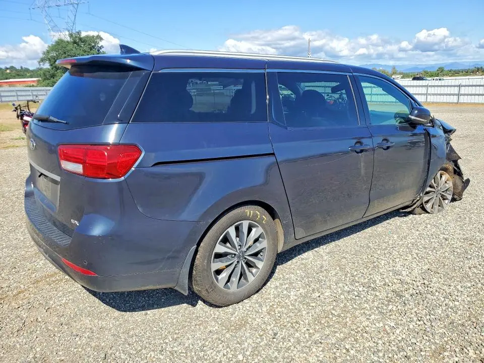 2015 KIA SEDONA SX  