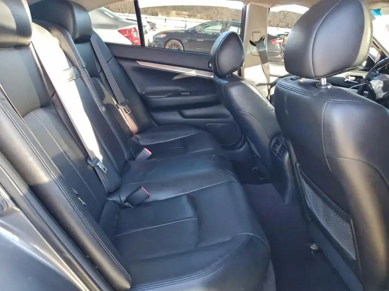 2013 INFINITI G37 BASE  