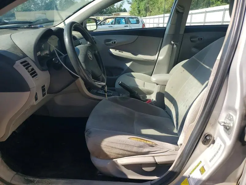2013 TOYOTA COROLLA L  