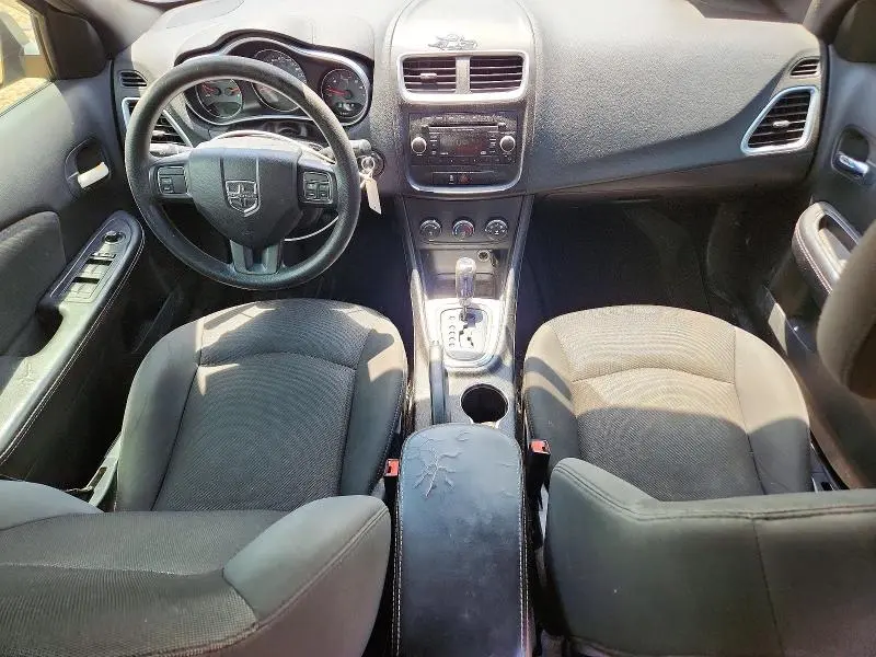 2013 DODGE AVENGER SE  