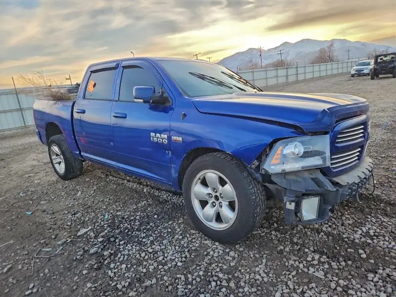2015 RAM 1500 SPORT  