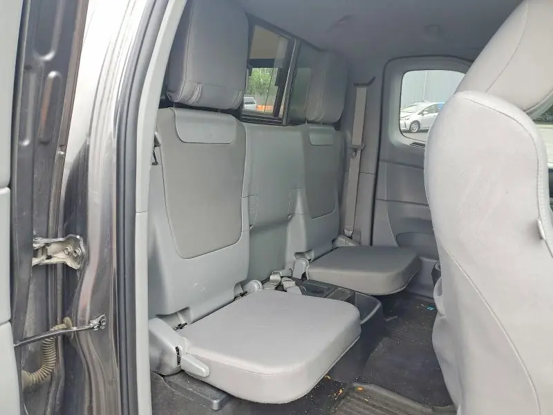 2012 TOYOTA TACOMA V6  