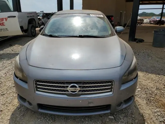 2011 NISSAN MAXIMA S  