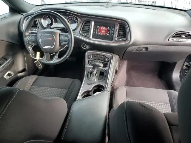 2016 DODGE CHALLENGER SXT  