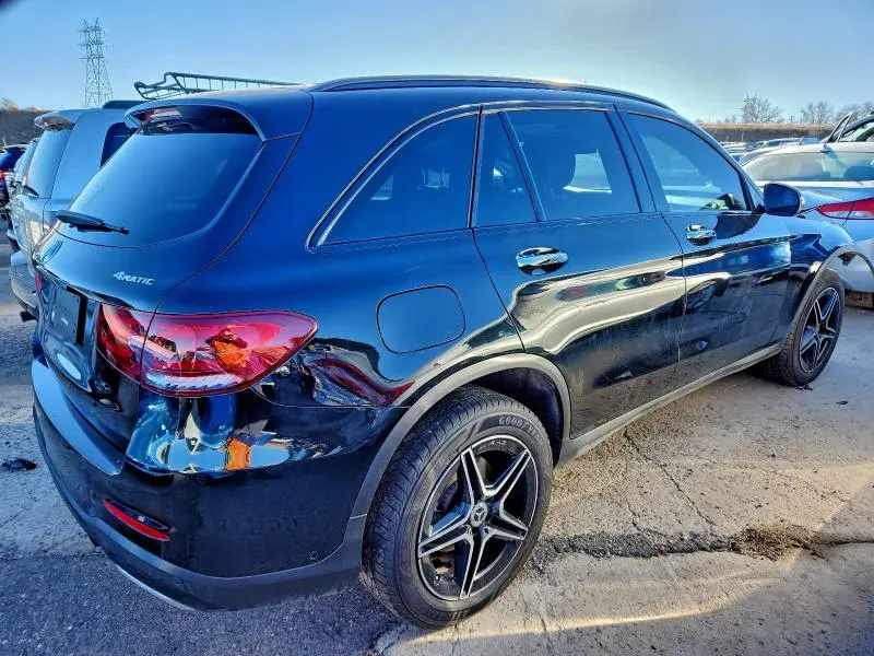 2022 MERCEDES-BENZ GLC 300 4MATIC  