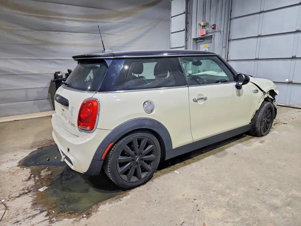 2014 MINI COOPER S  