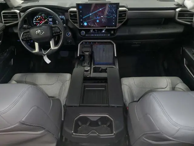 2024 TOYOTA TUNDRA CREWMAX SR