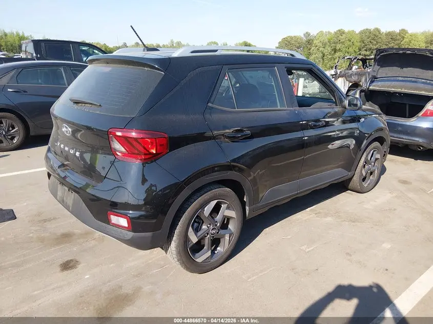 2024 HYUNDAI VENUE SEL