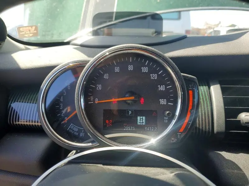 2019 MINI COOPER S  