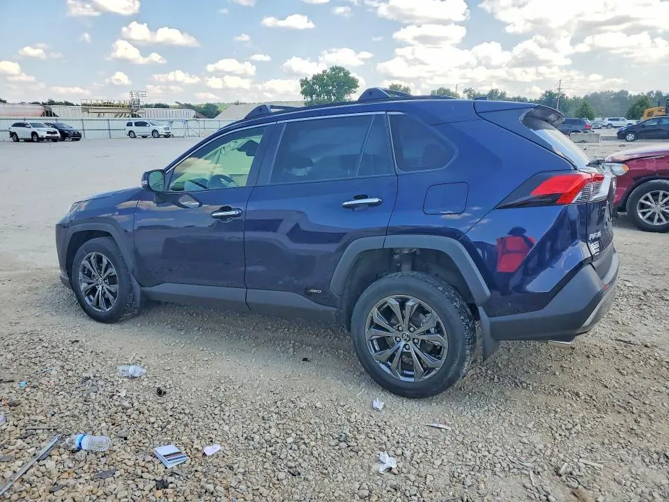 2022 TOYOTA RAV4 LIMITED  