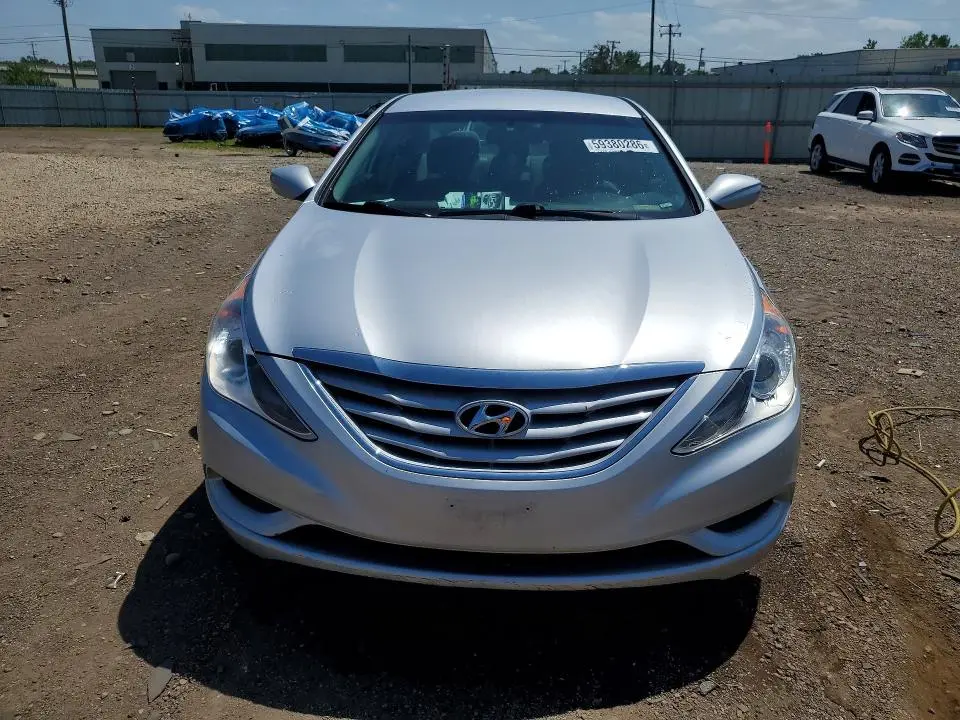 2013 HYUNDAI SONATA GLS  