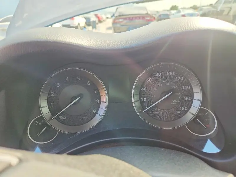 2019 INFINITI Q70 3.7 LUXE  
