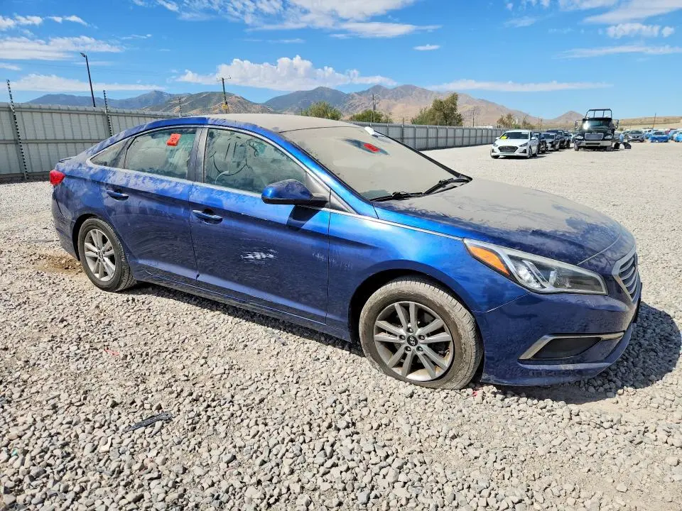 2016 HYUNDAI SONATA SE  