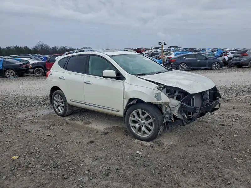2013 NISSAN ROGUE S  