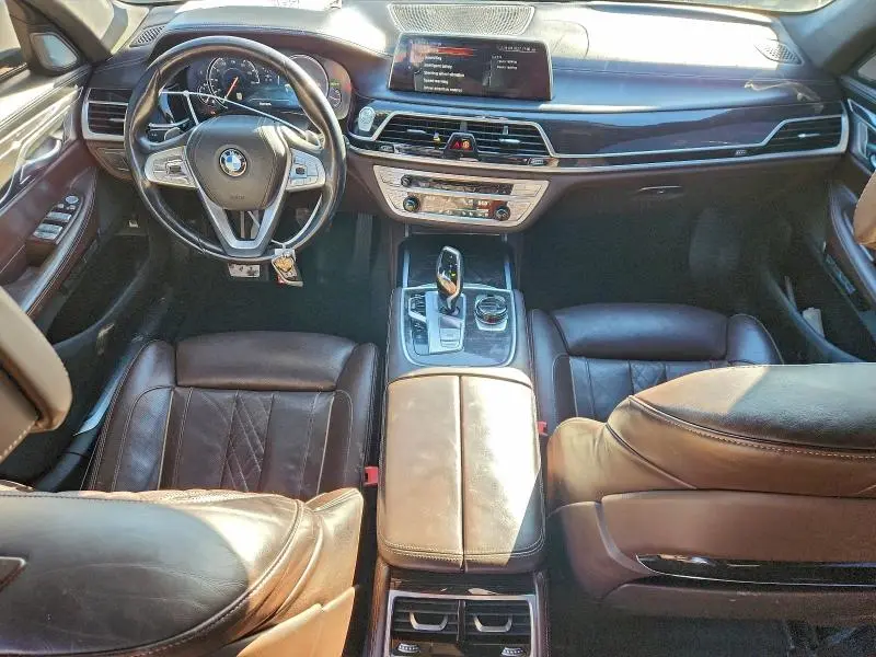 2016 BMW 750 XI  