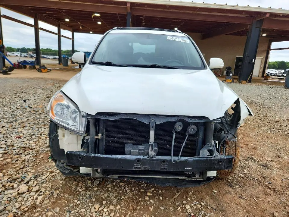 2010 TOYOTA RAV4 LIMITED  