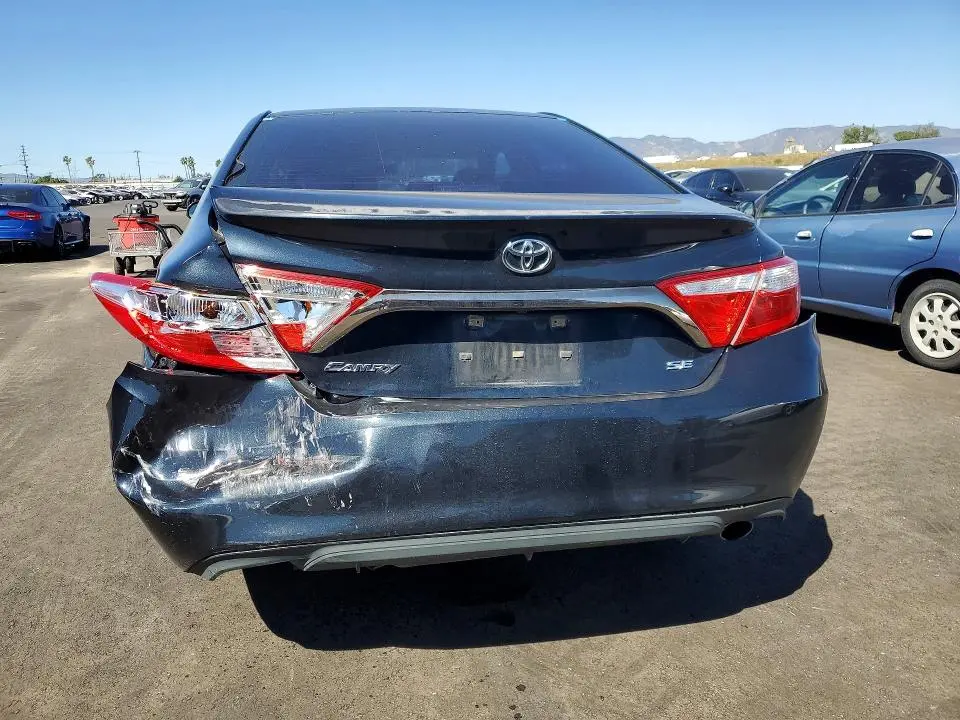 2016 TOYOTA CAMRY   