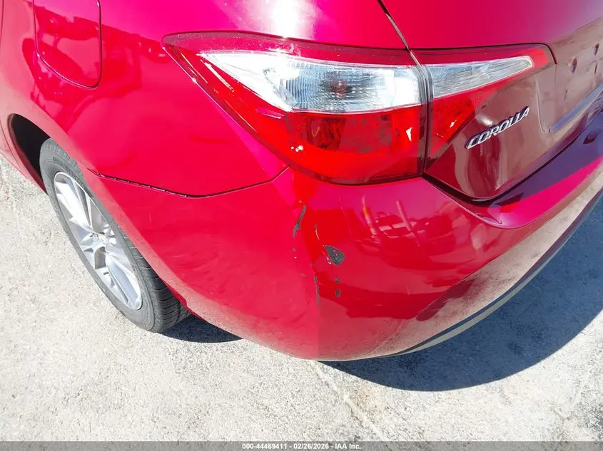 2015 TOYOTA COROLLA LE PLUS