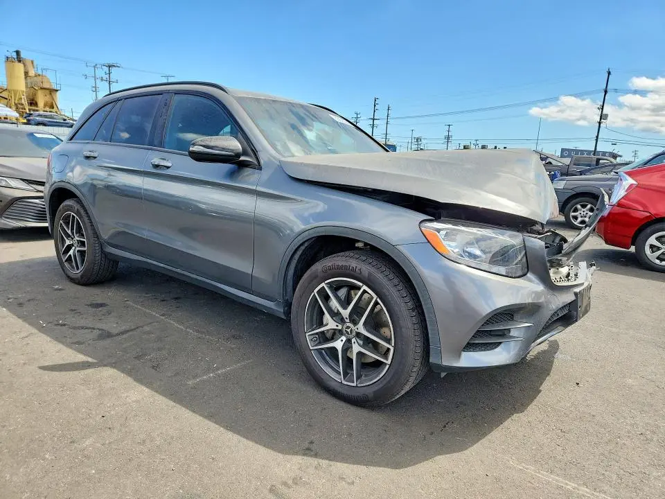 2019 MERCEDES-BENZ GLC 300  