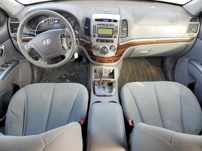 2010 HYUNDAI SANTA FE GLS  