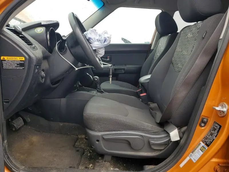 2011 KIA SOUL +  
