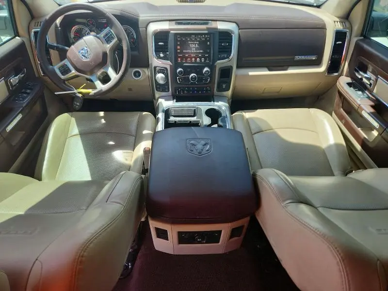 2016 RAM 1500 LARAMIE  