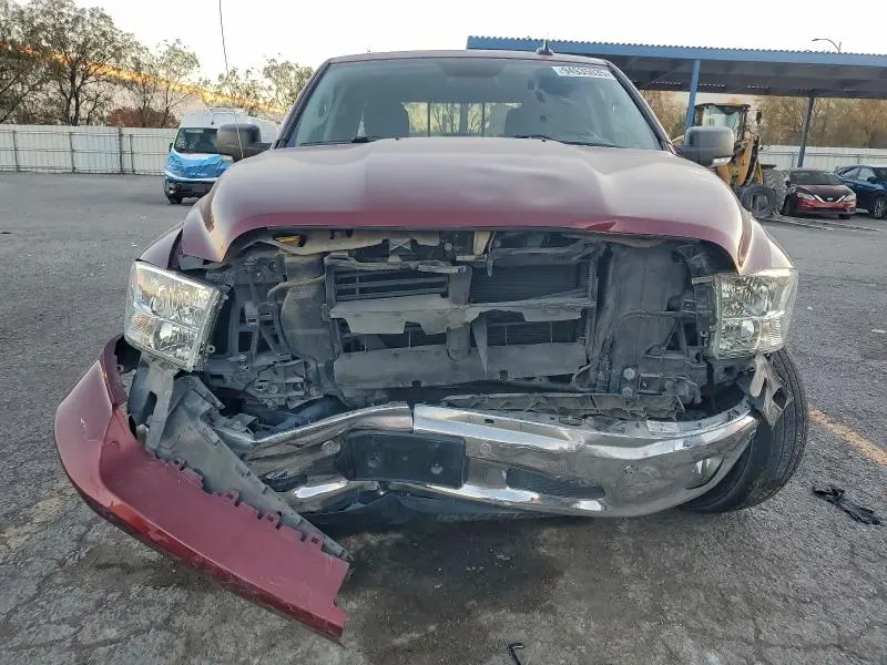 2018 RAM 1500 SLT  