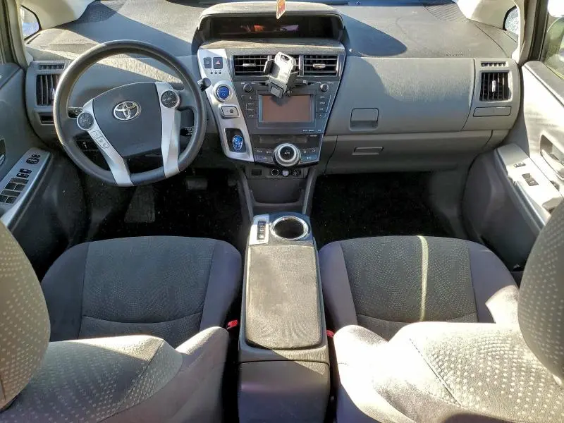 2012 TOYOTA PRIUS V   
