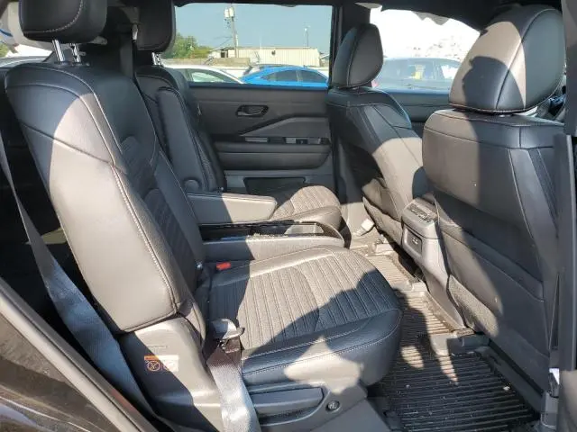 2024 NISSAN PATHFINDER ROCK CREEK  