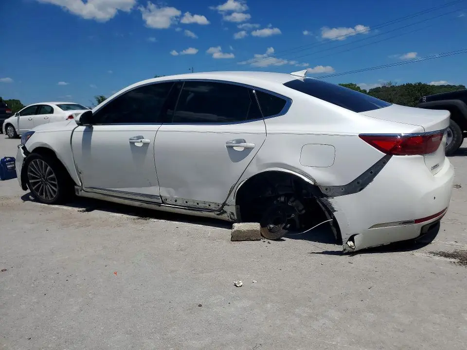 2017 KIA CADENZA PREMIUM  