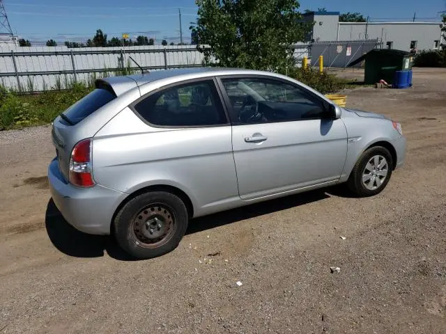2010 HYUNDAI ACCENT SE  