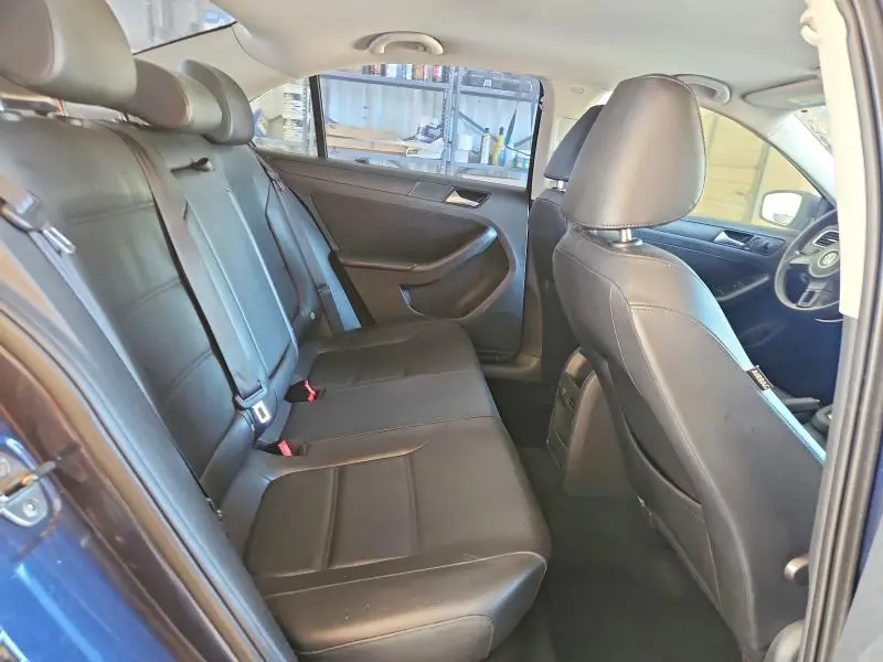 2014 VOLKSWAGEN JETTA SE  