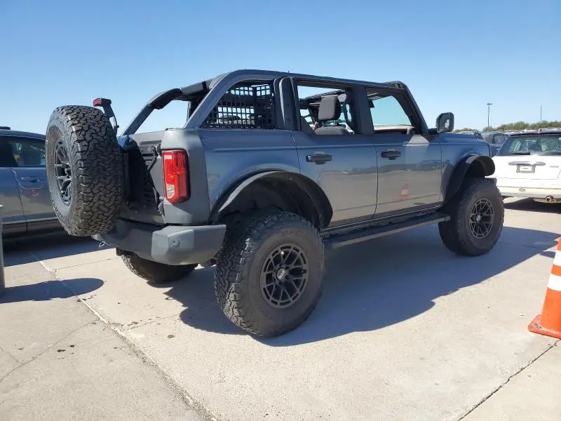 2022 FORD BRONCO BASE  