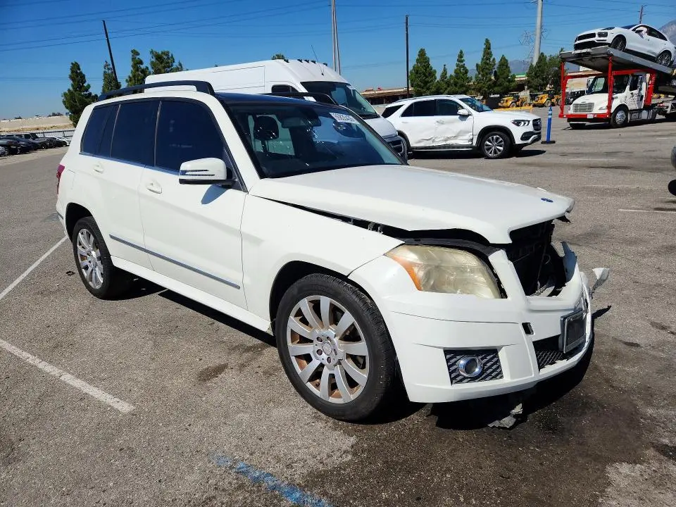 2011 MERCEDES-BENZ GLK 350  