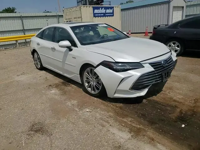 2021 TOYOTA AVALON LIMITED  