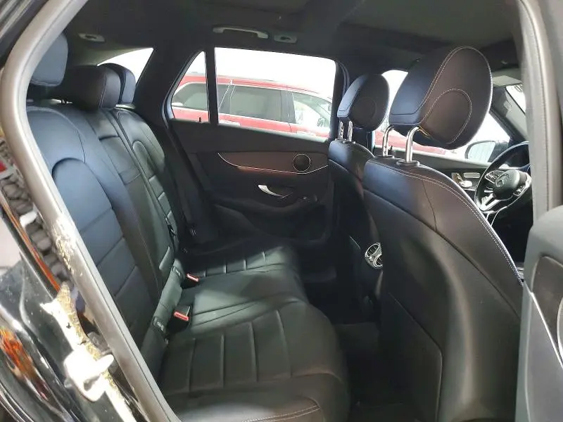 2020 MERCEDES-BENZ GLC 300 4MATIC  