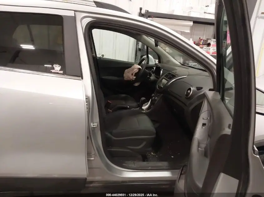 2016 CHEVROLET TRAX LT