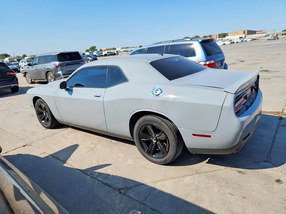 2021 DODGE CHALLENGER SXT  