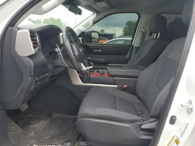 2024 TOYOTA TUNDRA CREWMAX SR  