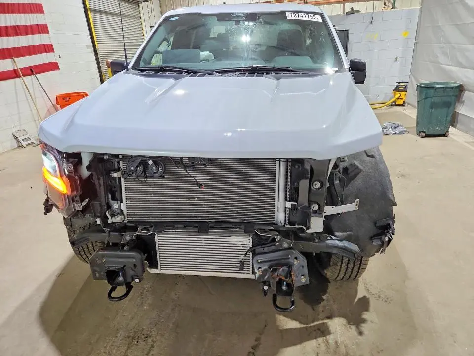 2025 FORD F150 STX  