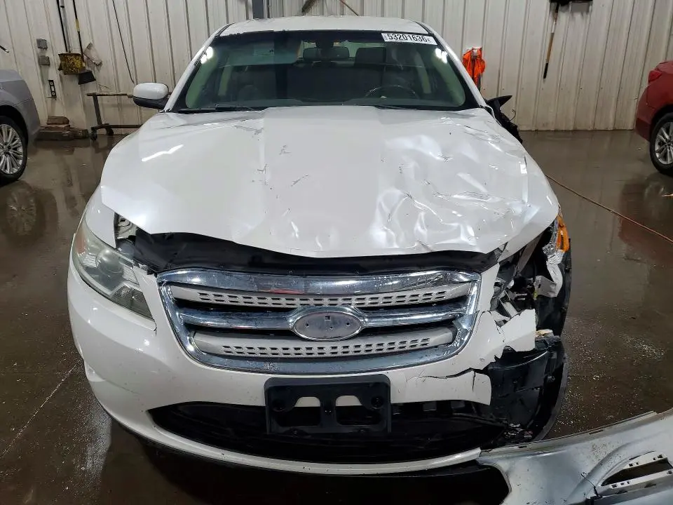 2010 FORD TAURUS SEL  