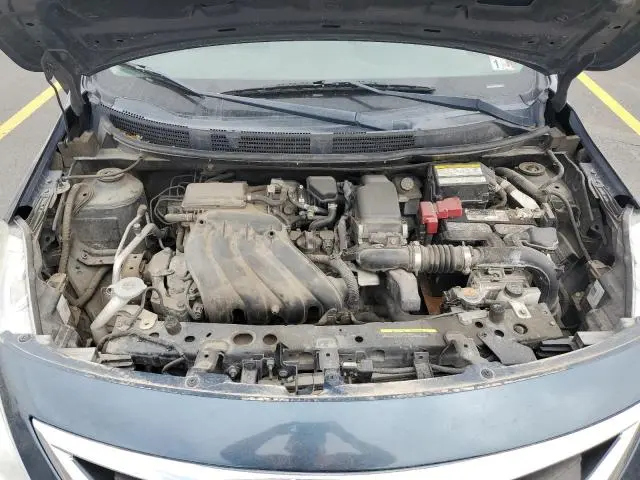 2015 NISSAN VERSA S  
