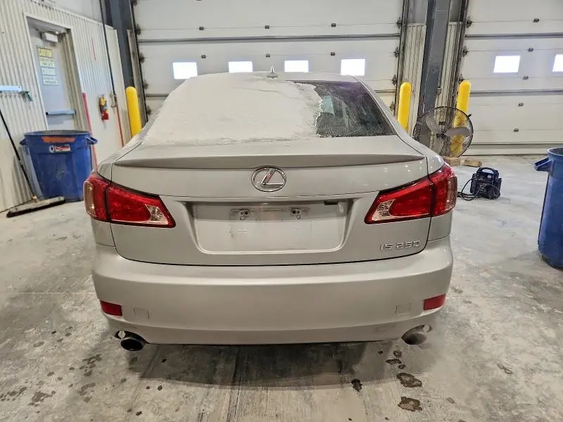 2011 LEXUS IS 250  