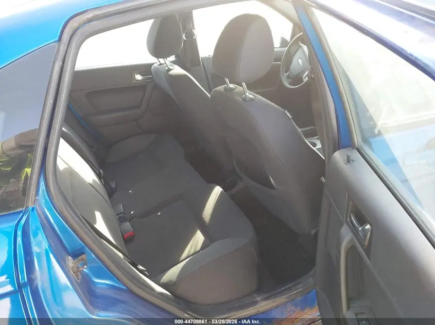 2011 FORD FOCUS SES