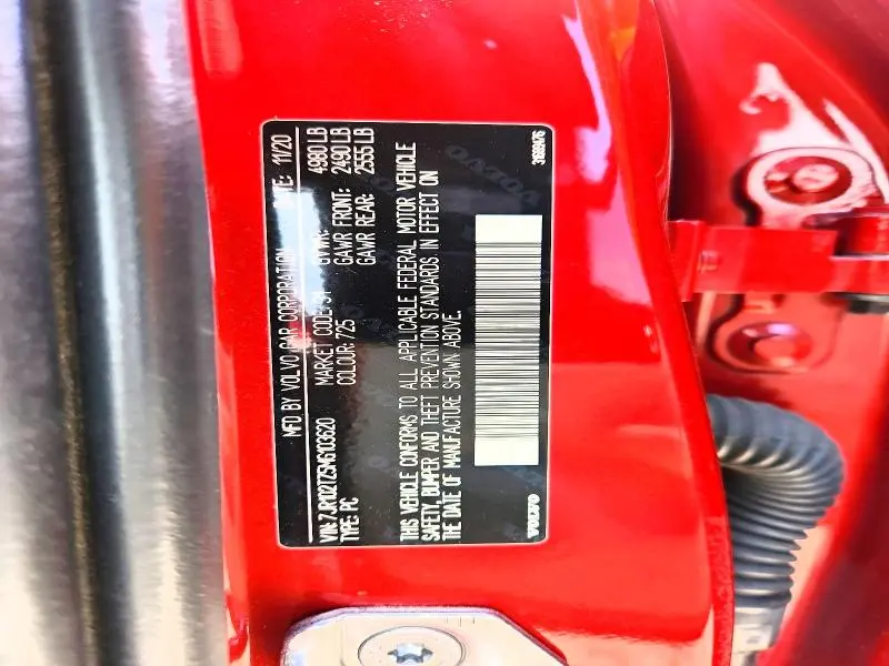 2021 VOLVO S60 T5 MOMENTUM  