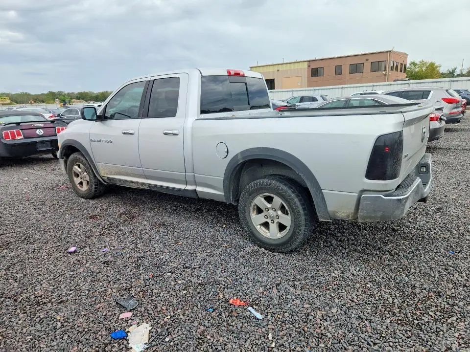 2012 DODGE RAM 1500 SLT  